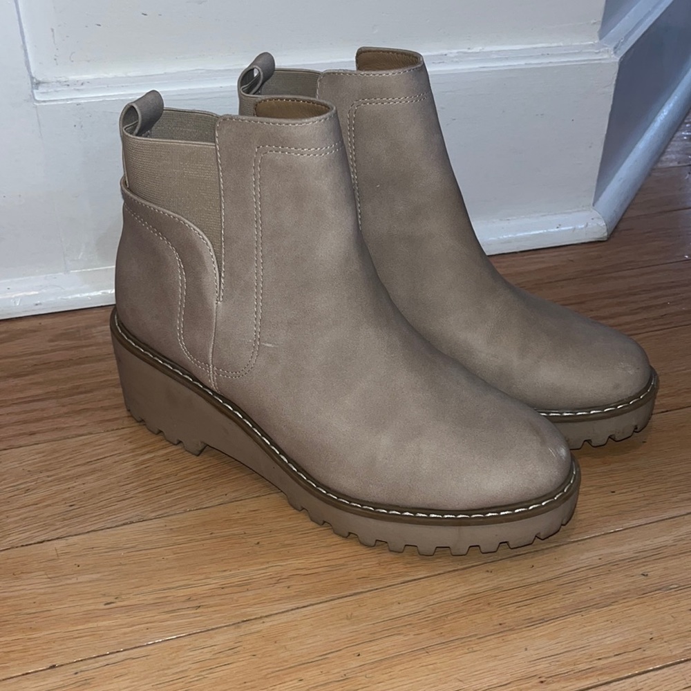 Dolce vita booties